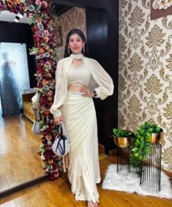 FITTED SKIRT BLOUSE WITH DETACHABLE SLEEVES-WHITE