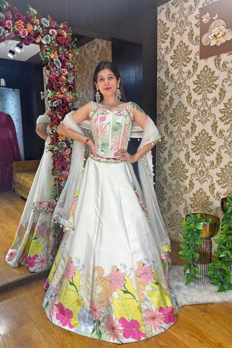 FAIRY-TAIL CORSET BLOUSE WITH HEAVY SKIRT & DUPATTA