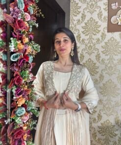 Alternative view of PIHU PLEATED SKIRT BUSTER WITH TASSELED BLAZER-WHITE BIEGE
