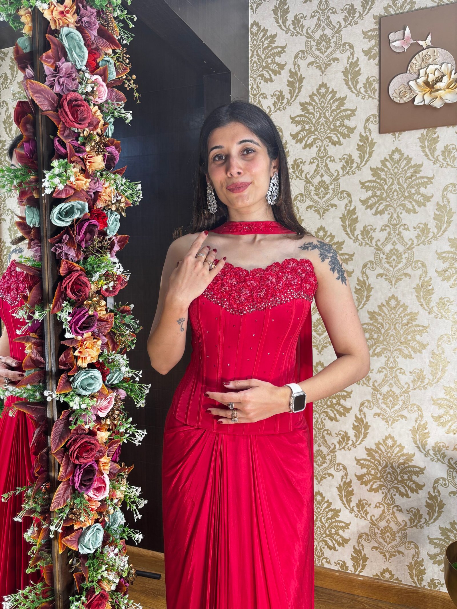 VIANA RED PLEATED SKIRT WITH CORSET BLOUSE & SASH - Image 2