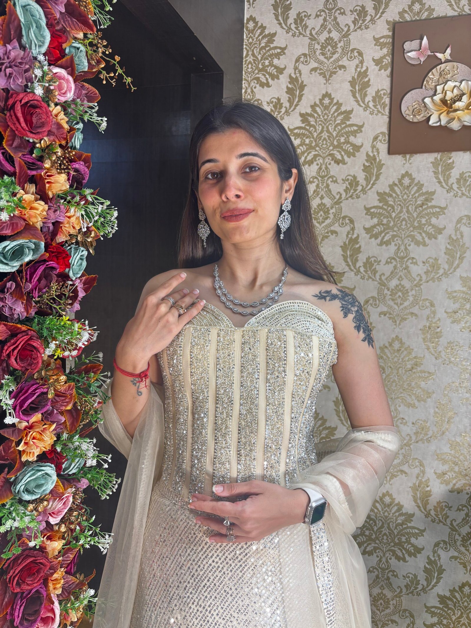 DIVA GOLDEN CORSET SEQUENCED HEAVY CROP TOP - Image 2