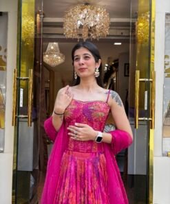 Alternative view of STUNNING ROSE CORSET WITH SKIRT AND DUPATTA