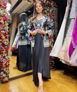 BLACK LUXE PLEATED SKIRT WITH BLAZER