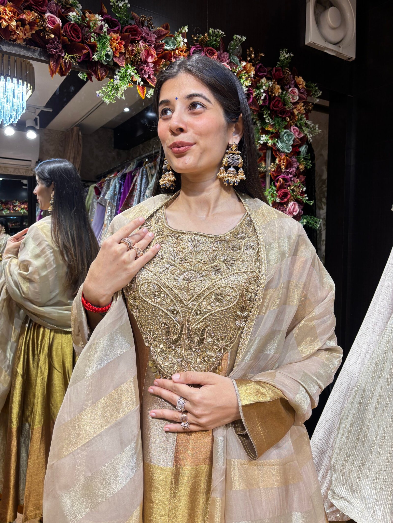 MEHRYA GLASS TISSUE COPPER BRONZE HEAVY SUIT SET - Image 2