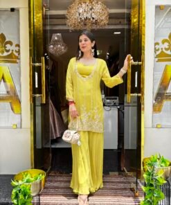 LIRIL YELLOW BOTTOM PAIRED WITH OVER DO STYLISH TOP