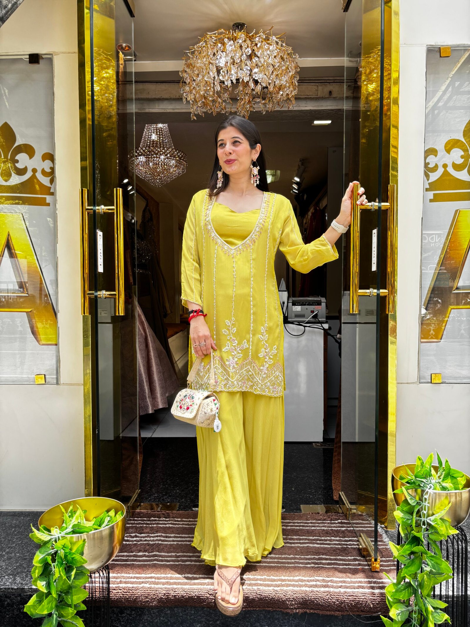 LIRIL YELLOW BOTTOM PAIRED WITH OVER DO STYLISH TOP