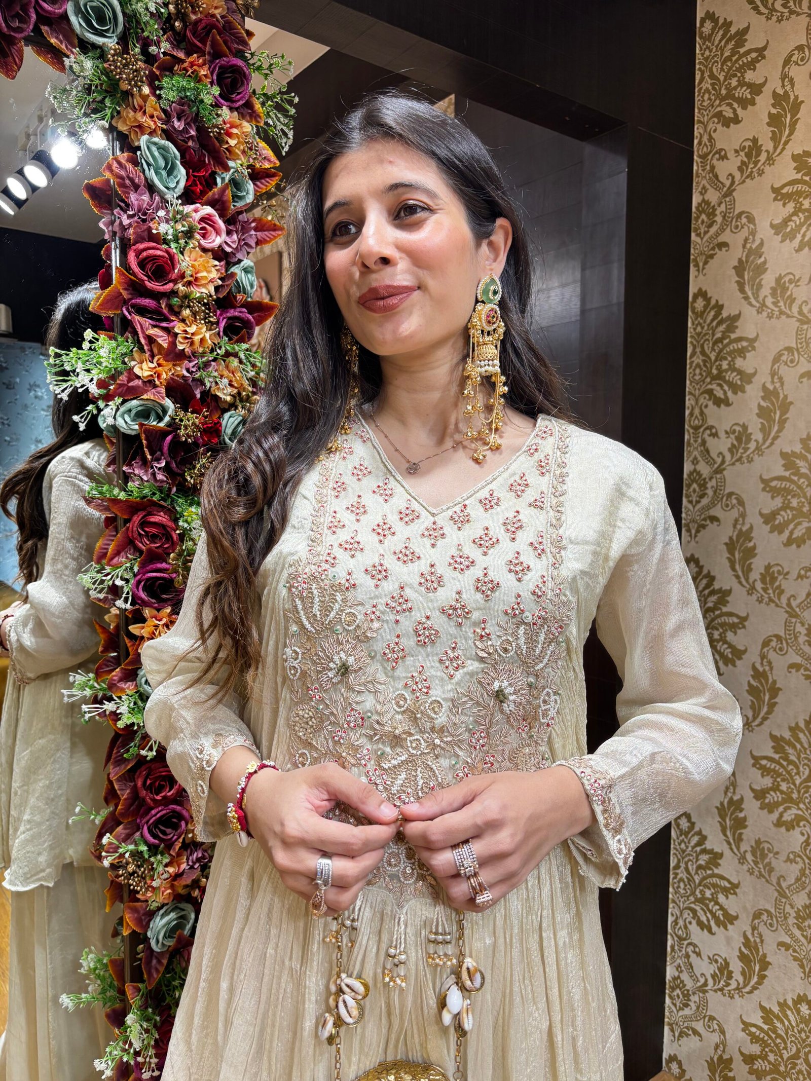 IVORY MASTANI NOOR PLAZZO WITH SHORT TOP & DUPATTA - Image 2